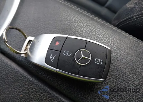 2022 Mercedes-Benz Glc 300 4Matic Suv из США, поврежденный, VIN W1N0G8EB8NV396413